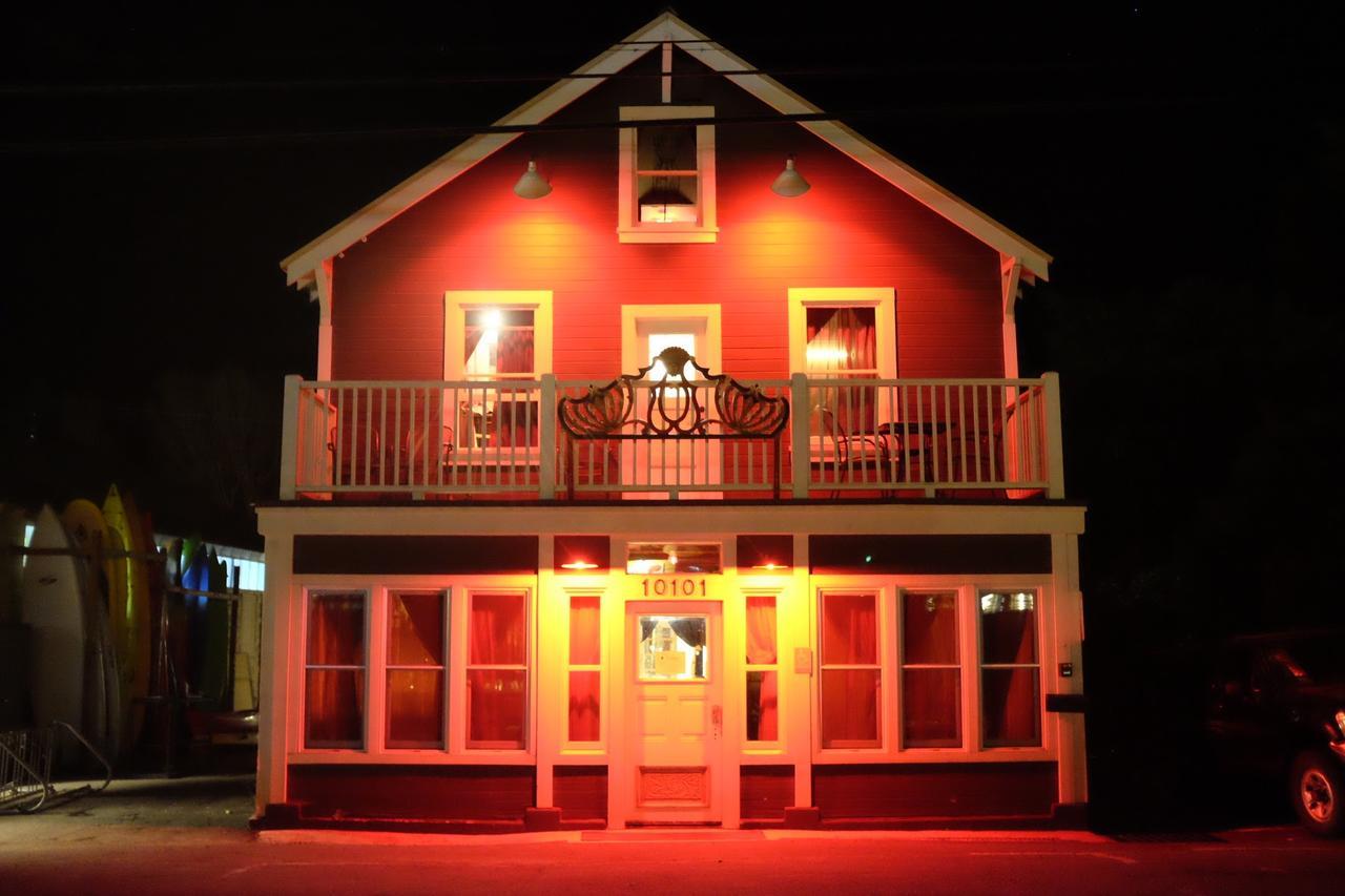 Redlight Historic Bunk Hotel And Speakeasy Тракі Екстер'єр фото